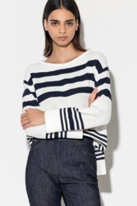 Sweter damski biały w czarne paski